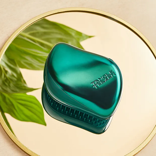 コンパクトスタイラー マットディープグリーン | 絡まない魔法の